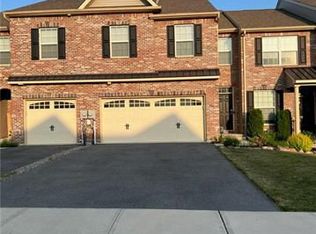 5380 Jutland Rd, Allentown, PA 18104