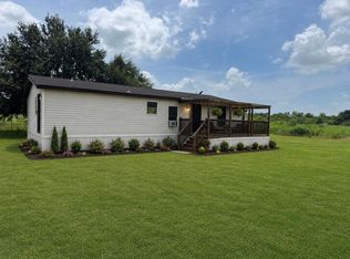 809 Campbell Rd, Eagle Lake, TX 77434