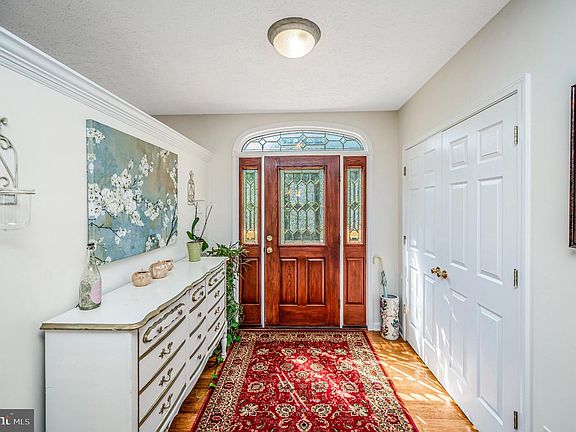 5th image of 280 May Ln