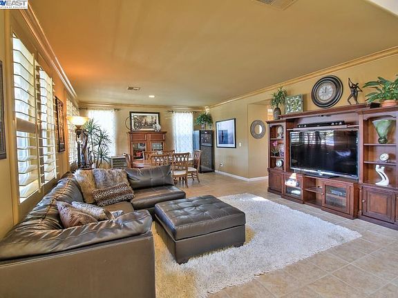 5th image of 5949 Knoll Woods Ct