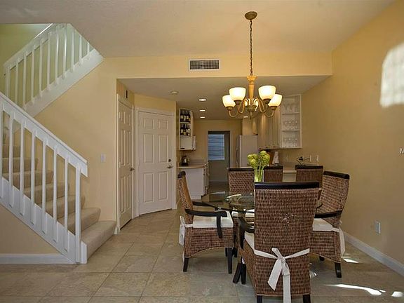 5th image of 1843 Burgos Dr