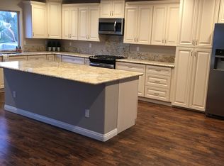 3686 Dutch Valley Dr, Las Vegas, NV 89147