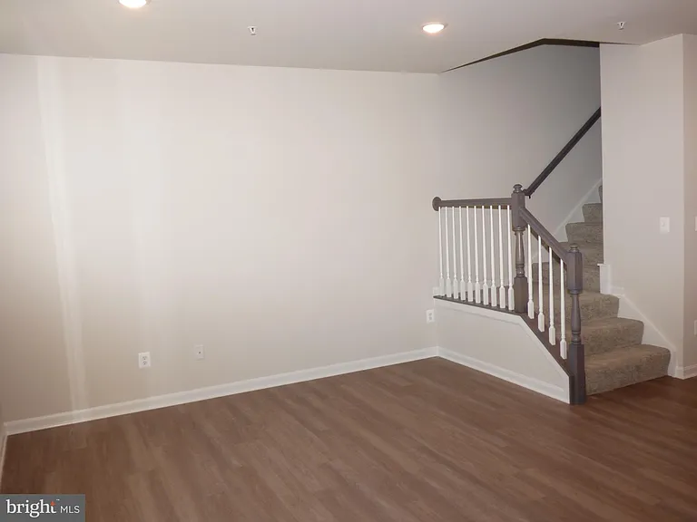 2583 Hopton Ln — Photo 13