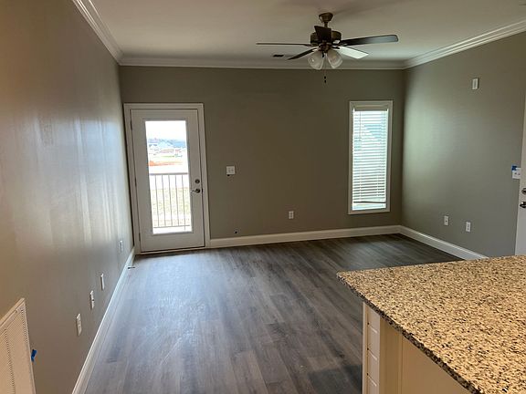 5th image of 171 Hunt Village Ln #821