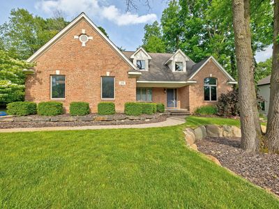998 Wildbrook Ln, Lake Orion, MI, 48362