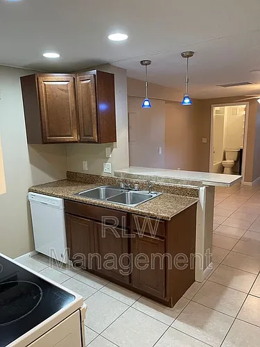 206 Osceola Ave Photo 1