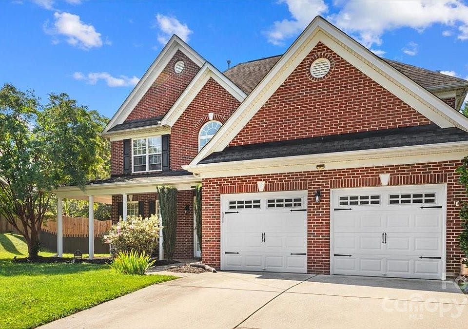 1st image of 151 Winter Flake Dr