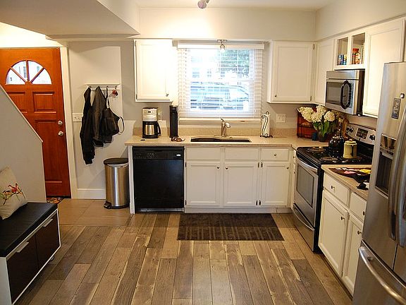 3rd image of 508 Adams Ave