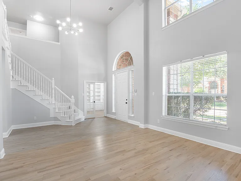 14895 Farmcote Dr — Photo 4