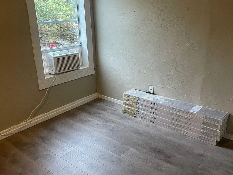 1503 Speedway Ave — Photo 5