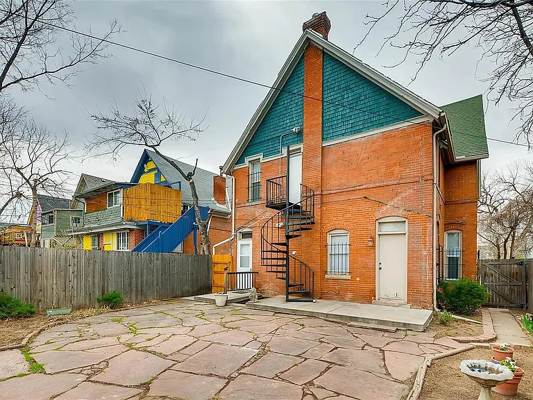 156 S Lincoln St — Photo 20