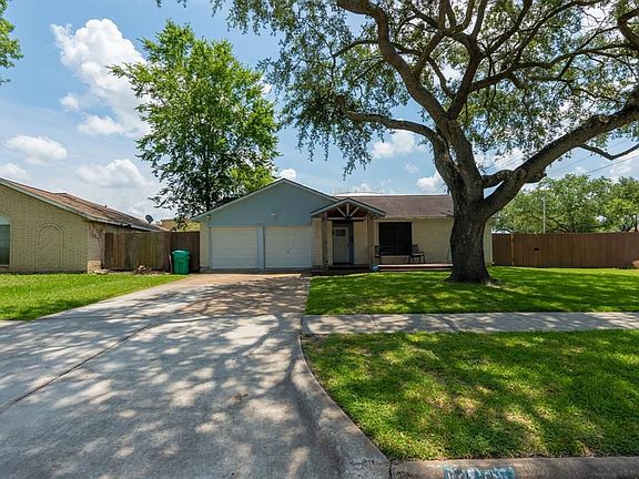 4th image of 11015 Sageyork Dr