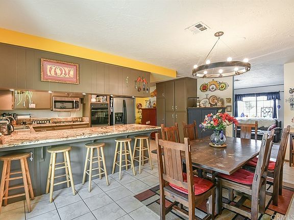 4th image of 41661 25th St W