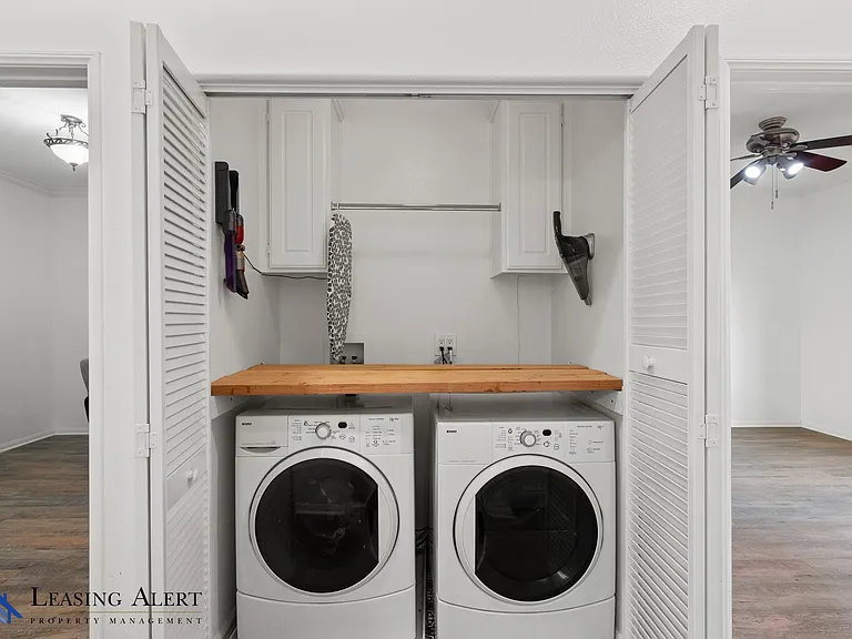 20300 Vanowen St #36 — Photo 14