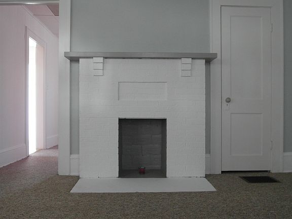 2nd image of 1113 15th St SE