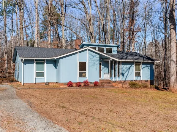 7200 Saint Crispins Way, Summerfield, NC 27358