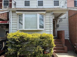 97-21 81st St #2, Ozone Park, NY 11416