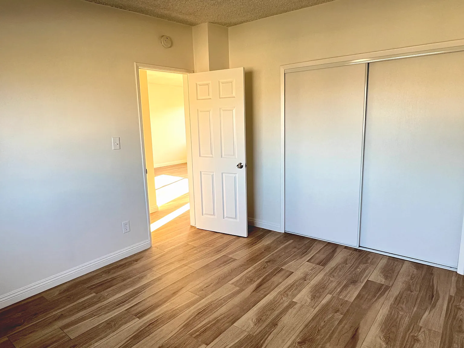 2 bed, $2,150 — Photo 4