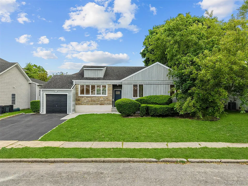 31 Cail Dr