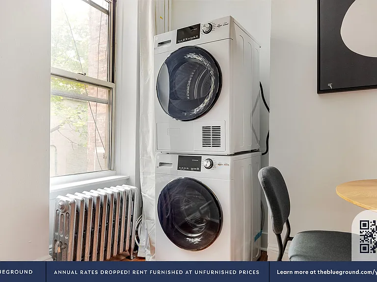 327 E 10th St #1B — Photo 13