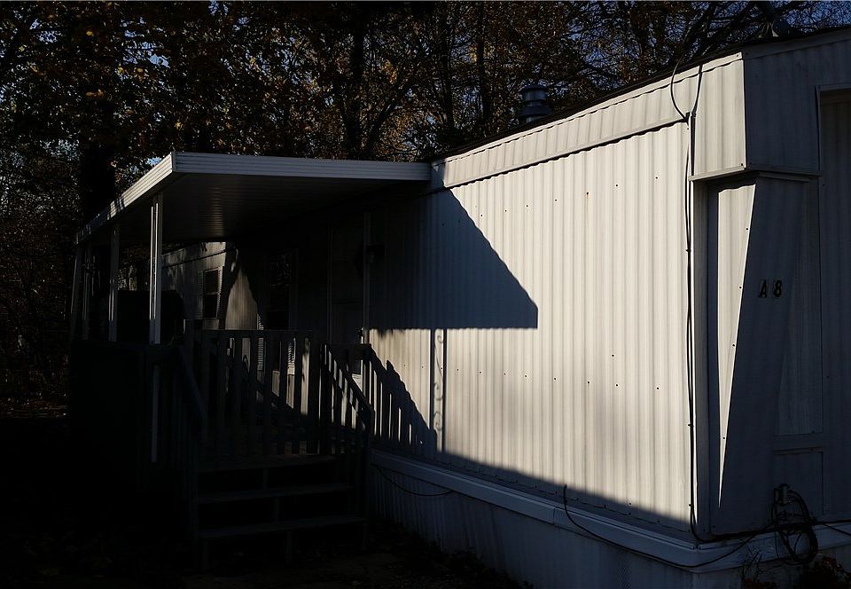 1st image of 3560 Orchard Dr