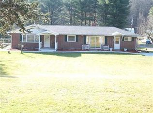 111 Bunker Hill Rd, Somerset, PA 15501