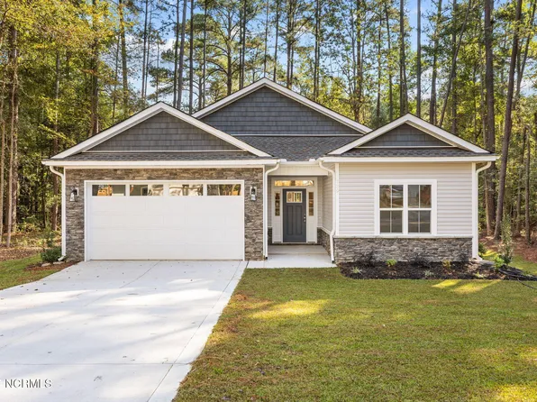 739 Elderberry Drive, Vass, NC 28394