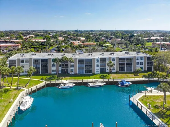 1950 SW Palm City Rd APT 3-309, Stuart, FL 34994