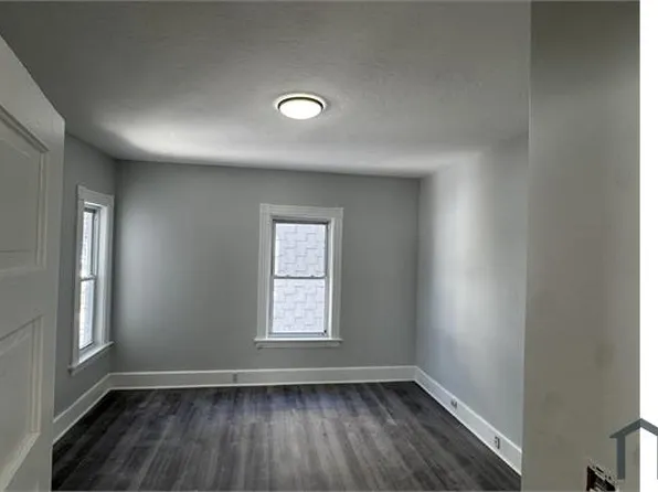 51 Gates St #2, Worcester, MA 01610