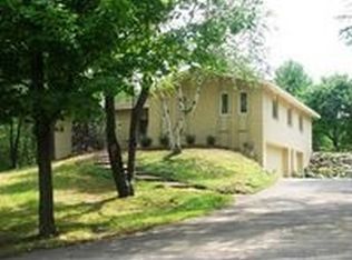 200 S Garner Rd, Milford, MI 48380