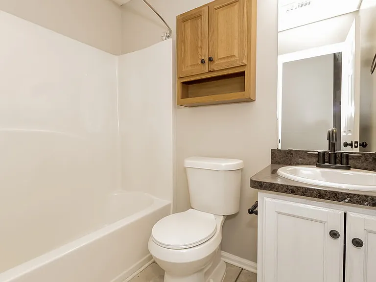 2910 Water Lily Ct — Photo 16