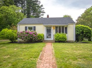 27 Helen Cir, East Longmeadow, MA 01028