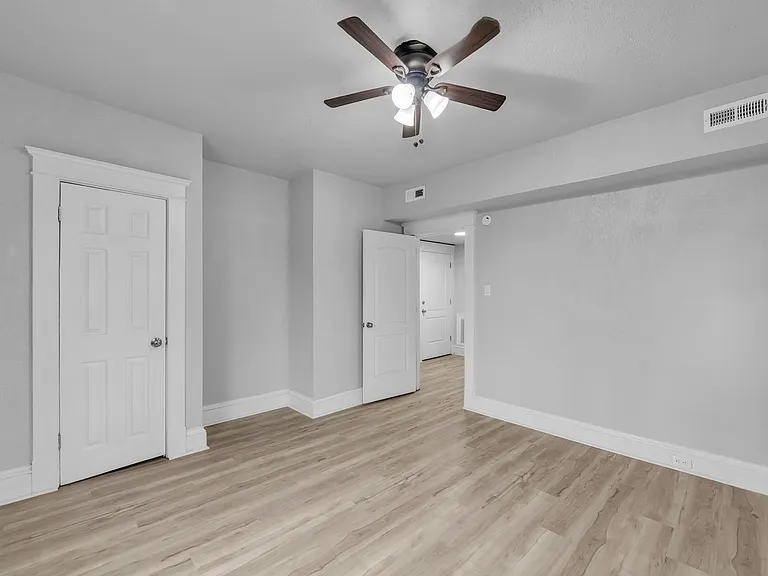 1801 Saint Denis Ave #3 — Photo 12
