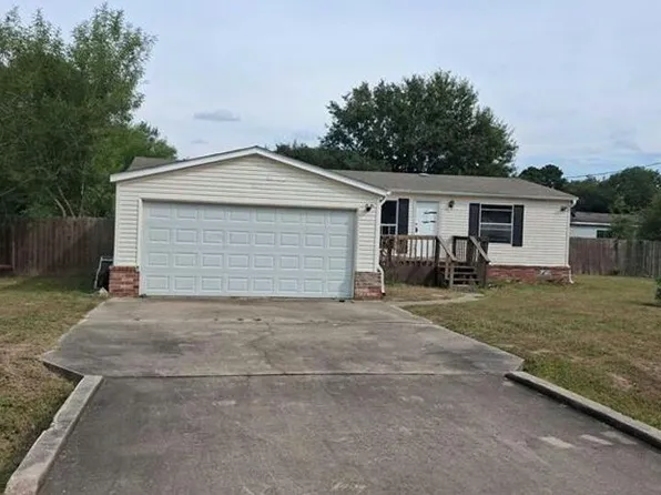 16367 Texas Star Ct, Conroe, TX 77302