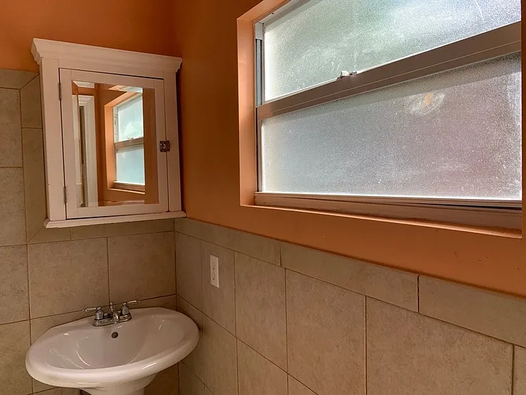 215 Ocean Breeze — Photo 14