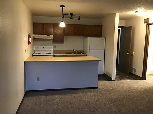 2200 Sentry Dr #13 Photo 1