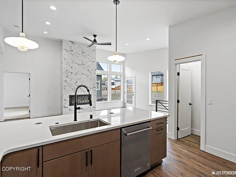 5376 Sandhill Loop — Photo 4