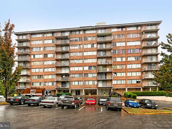 2nd image of 4520 King St APT 503