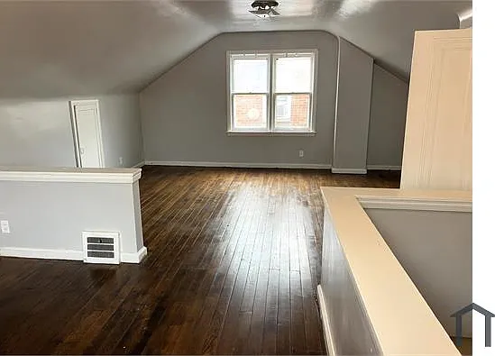 15216 Fairmount Dr — Photo 22