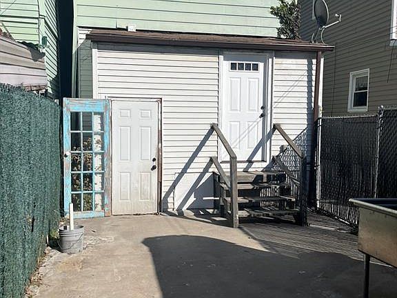 3rd image of 103-28 125th Street