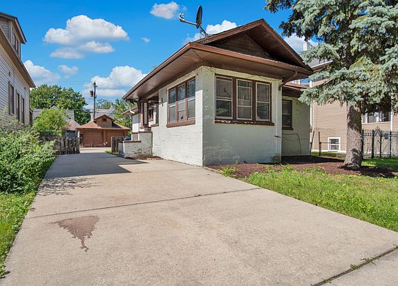 2nd image of 616 N 4th Ave