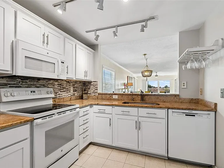 719 Pinellas Bayway S #301 — Photo 12