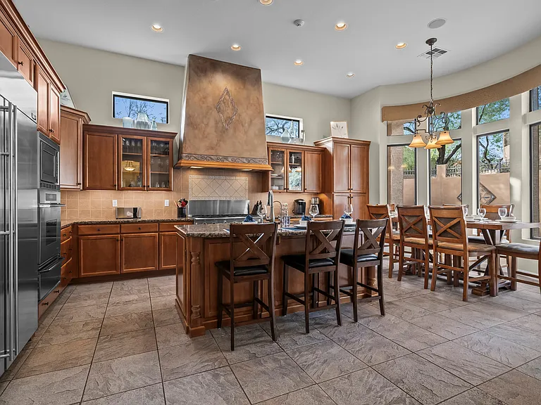 4063 N El Sereno Cir — Photo 12