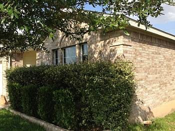 2nd image of 15013 Lantern Dr