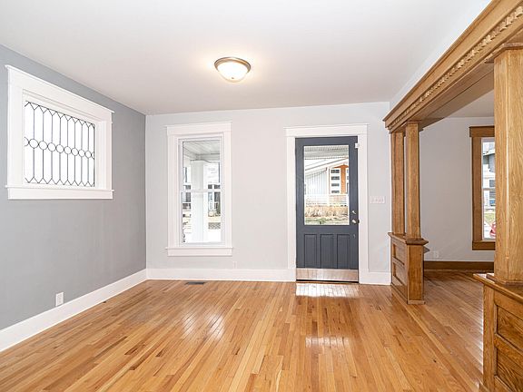 5th image of 712 Terrace Ave