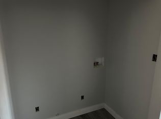 8898 Emerald Ave #2, Fontana, CA 92335