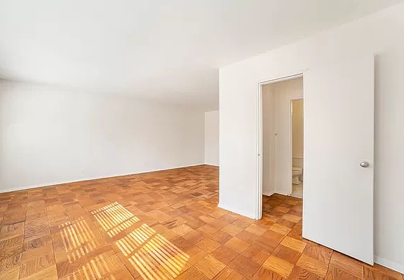 5th image of 140 W End Ave APT 4F