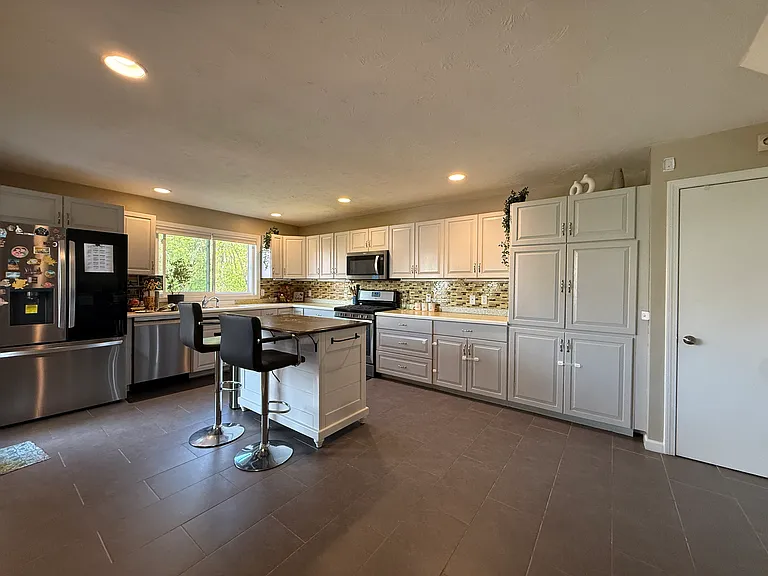 136 Algonquin Trl — Photo 5