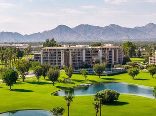 900 Island Dr APT 304, Rancho Mirage, CA 92270
