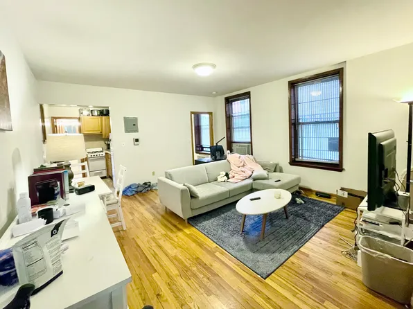 265 West 72nd Street image 1 of 7